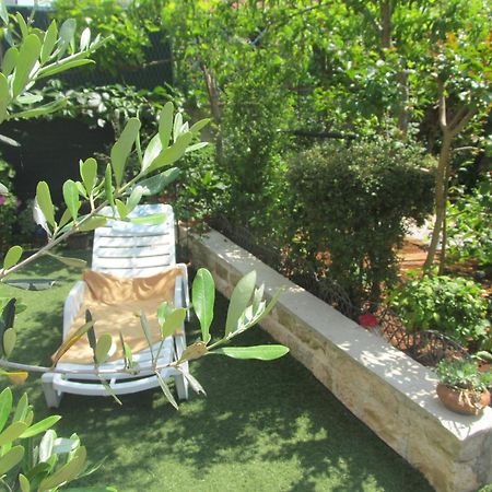 Apartment Artusi Pola Esterno foto