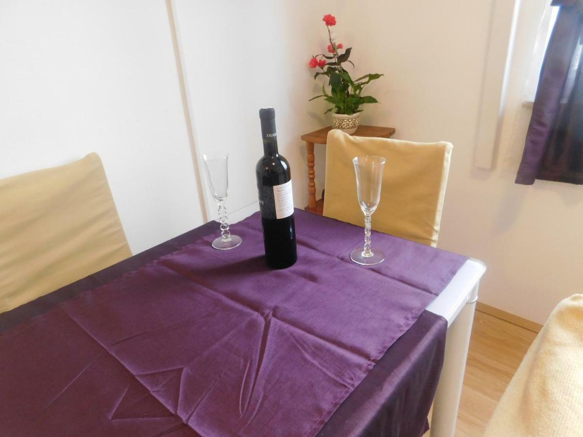 Apartment Artusi Pola Esterno foto